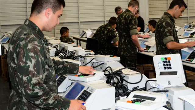 Imagem ilustrativa da notícia TSE exclui Forças Armadas de fiscalizar urnas eletrônicas