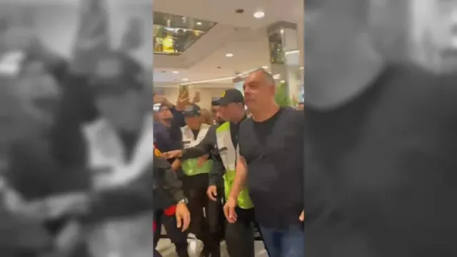 Imagem ilustrativa da notícia Flamengo não deve demitir Braz após briga em shopping