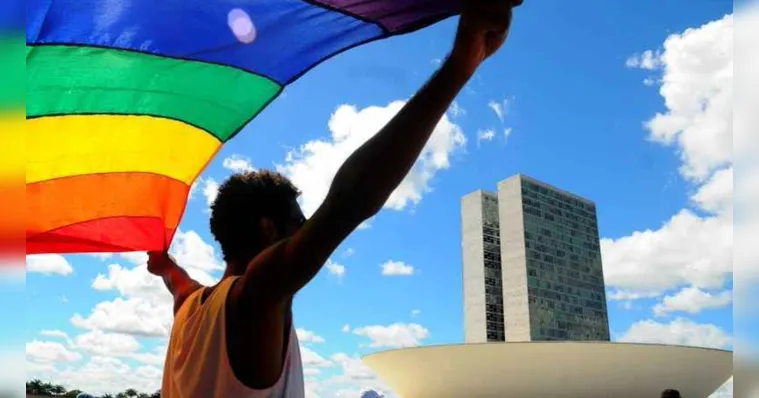 Imagem ilustrativa da notícia STF reconhece homotransfobia como crime de injúria racial