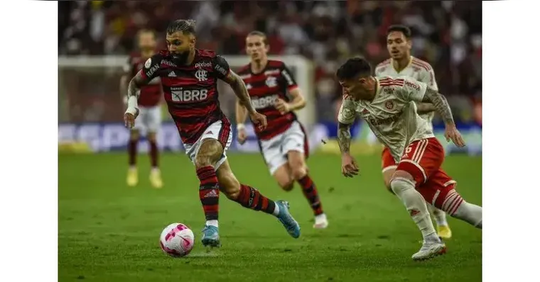 Imagem ilustrativa da notícia Flamengo x Internacional: onde assistir, horário e escalação