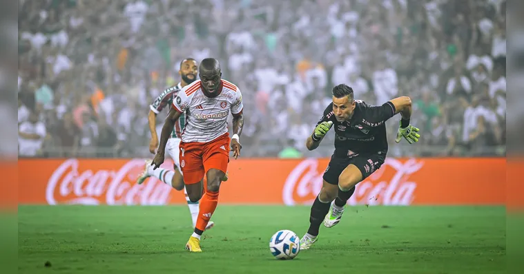 Imagem ilustrativa da notícia Libertadores: Fluminense e Inter empatam em jogão no Maraca