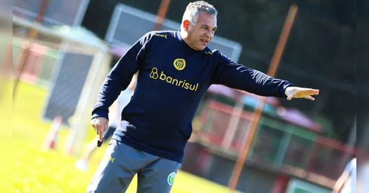 Imagem ilustrativa da notícia Amazonas anuncia novo técnico após derrota para o Paysandu