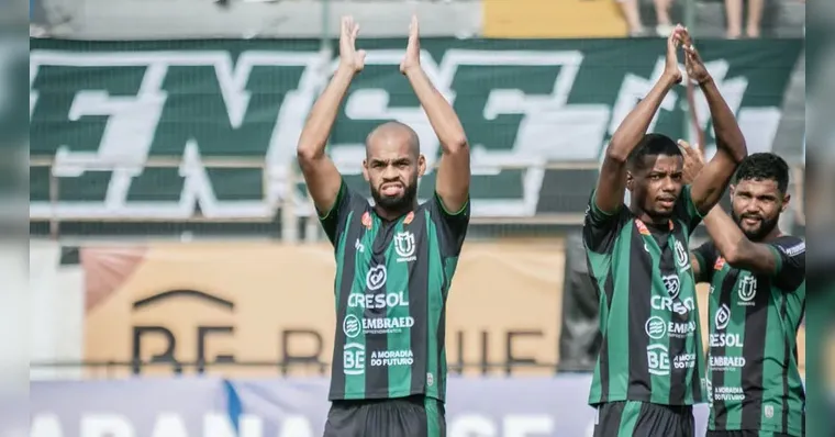 Imagem ilustrativa da notícia Paysandu contrata zagueiro Wesley após lesão grave de Paulão