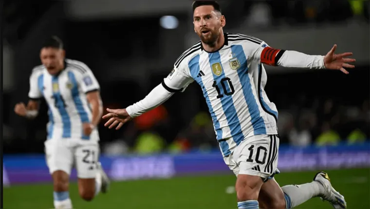 Imagem ilustrativa da notícia Messi decide, e Argentina vence em casa nas Eliminatórias