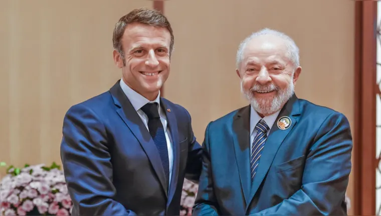 Imagem ilustrativa da notícia Lula diz que exigências de Macron são "inadmissíveis" 