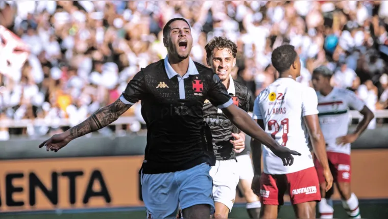 Imagem ilustrativa da notícia Vasco dá show e enfia 4 no Fluminense em jogão no Engenhão