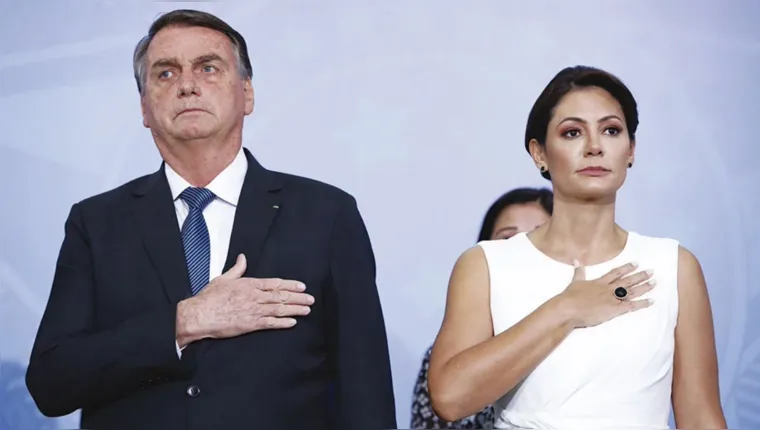 Imagem ilustrativa da notícia Defesa de Bolsonaro pede acesso a depoimentos sobre joias
