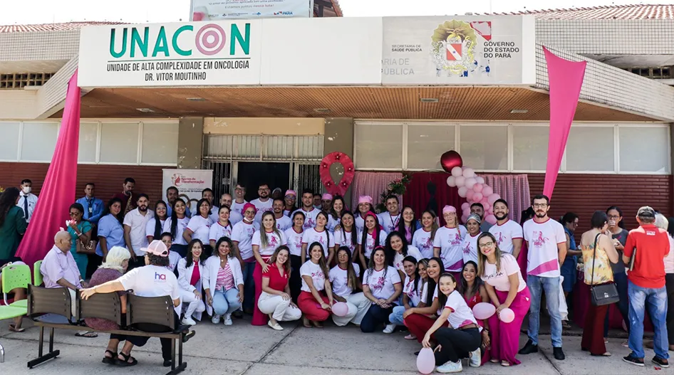 A ação fez parte do cronograma de atividades desenvolvido durante o mês de outubro, dentro da Campanha Outubro Rosa na Unacon