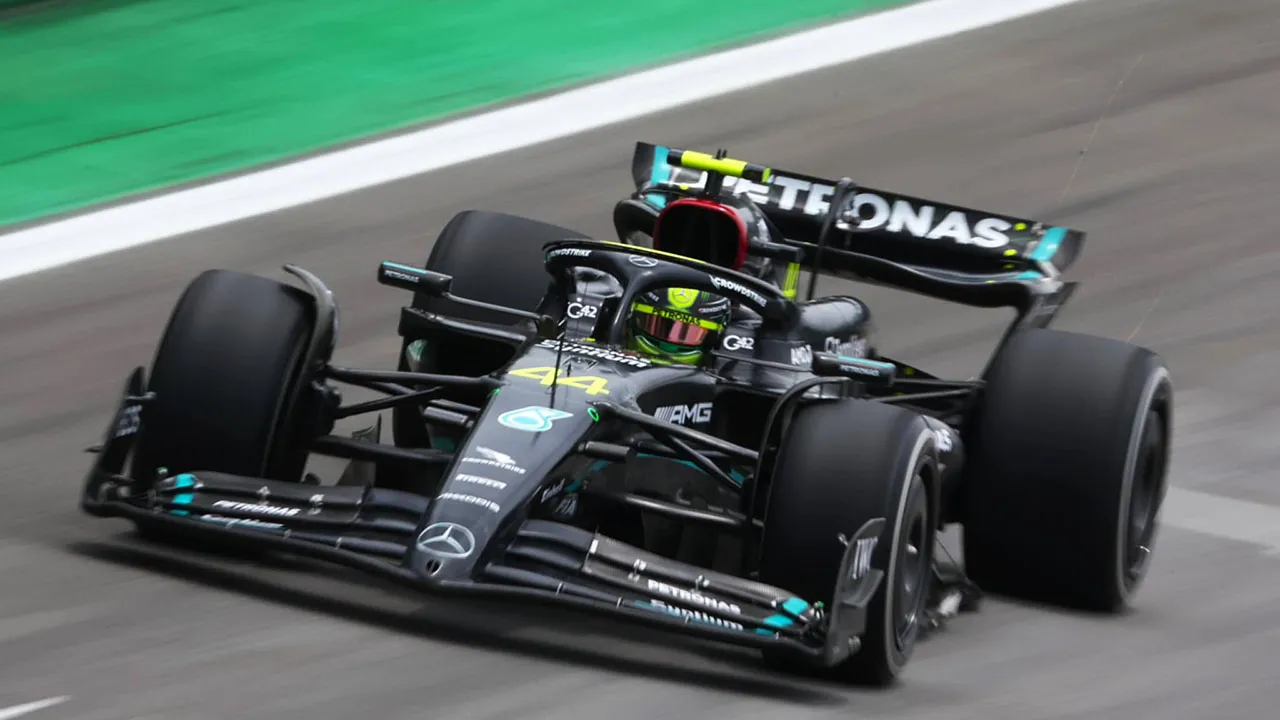 Hamilton espera voltar ao caminho das vitórias na Fórmula 1