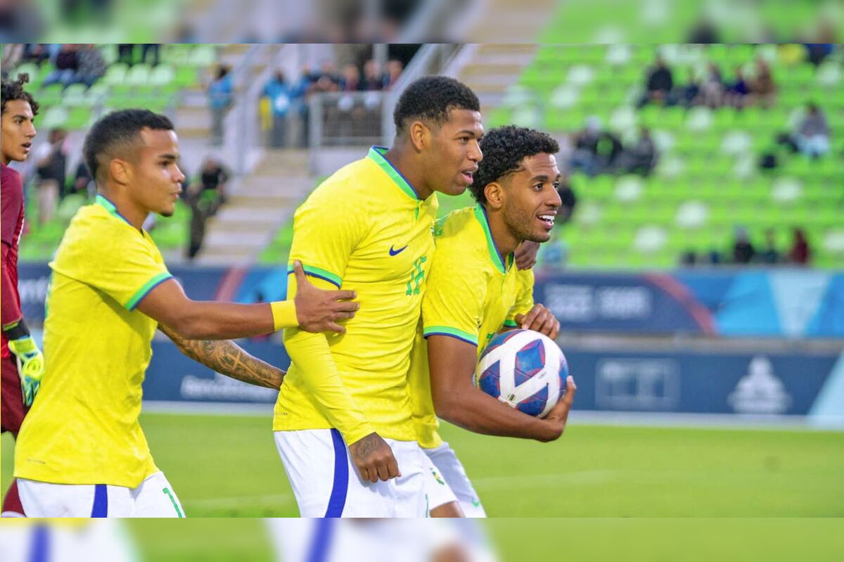 Brasil vence EUA na estreia no futebol masculino no Pan