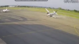 As câmeras de segurança do hangar do grupo Bom Futuro, registraram o momento do acidente