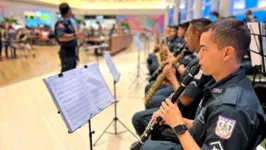 Banda de música e sinfônica da Polícia Militar.
