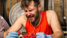 Mike Jack comeu “50 carolina reapers” em 6 minutos e 49 segundos