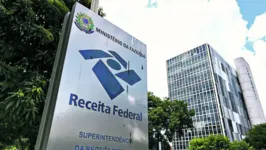 A consulta às declarações do IRPF e situação cadastral no CPF também pode ser feita nas bases da Receita Federal por meio de aplicativo