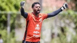 Goleiro Felipe foi o destaque na classificação do Santa Rosa.