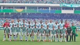 Elenco do Paysandu que garantiu acesso à Série B