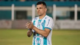 Eltinho é mais um jogador dispensado pelo Papão