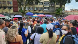 A manifestação reuniu cerca de 200 agentes de saúde na Avenida Governador José Malcher.