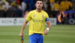 Cristiano Ronaldo é um dos mais ricos do futebol.