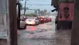 Chuva que desabou na Grande Belém deixou vias alagadas