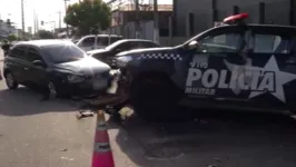 Acidente ocorreu na rua Fernando Guilhon, em frente a quartel do CME da PM do Pará