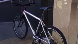Bicicleta e celular roubados na ação criminosa foram devolvidos ao dono