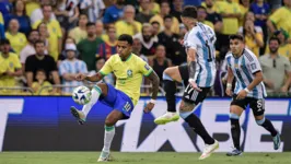 Seleção cai duas posições no ranking da Fifa após derrotas nas Eliminatórias