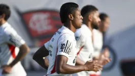 Renovação de Bruno Henrique já está virando novela no Flamengo