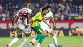 Com o empate, o São Paulo permanece na 10ª colocação, com 47 pontos.