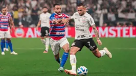 A partida entre Fortaleza e Corinthians desta terça (3) promete ser emocionante, já que o empate em 1x1 no jogo de ida deixou tudo em aberto para a decisão.