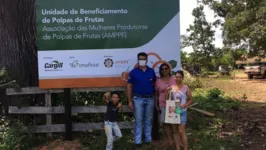Em São Félix do Xingu, representante da Adepará e da Associação das Mulheres Produtoras de Polpas de Frutas.