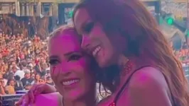 Manu e Anitta se divertiram juntas