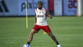 Gabigol espera superar má fase individual e recuperar vaga no time titular do Flamengo