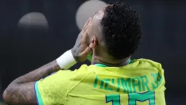 Neymar rompeu o ligamento cruzado anterior e o menisco.