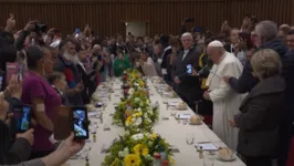 Pessoas trans participaram de um almoço com o Papa, neste domingo