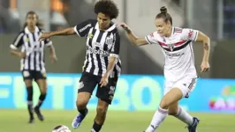 Sereias da Vila e Soberanas disputam uma vaga na final do Paulistão nesta segunda-feira (13).