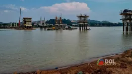 Obras de construção da ponte sobre o rio Fresco, em São Félix do Xingu