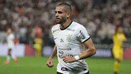 Em entrevista, Renato Augusto fala sobre futuro no Corinthians: "Não quero ser um peso".