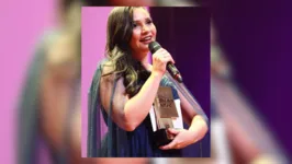 A educadora Elenjusse Martins foi eleita a "educadora do ano", premiação máxima da 25ª edição Educador Nota 10