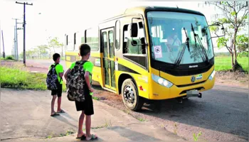 Imagem ilustrativa da notícia Aprovada PL com novas regras para transporte escolar