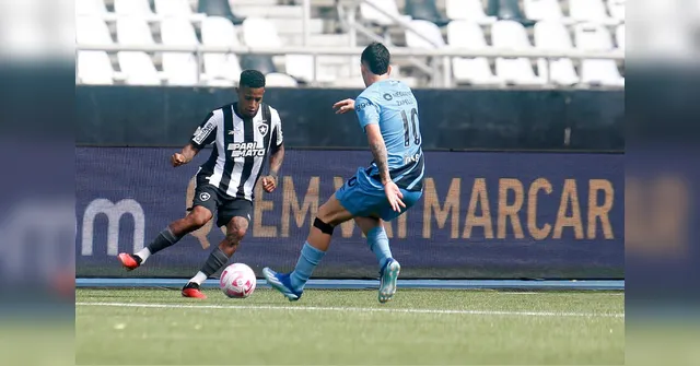 Imagem ilustrativa da notícia Tropeço! Botafogo empata diante do Athletico-PR