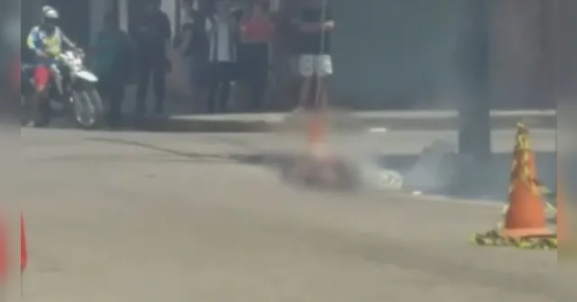 Imagem ilustrativa da notícia Vídeo: homem morre eletrocutado e pega fogo em Cametá