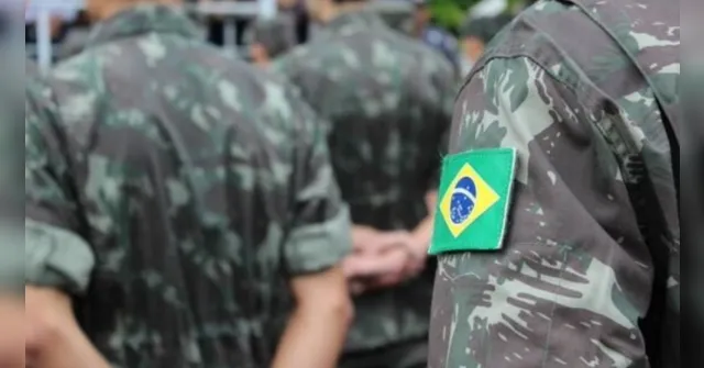 Imagem ilustrativa da notícia Soldado do Exército morre atropelado por carro do batalhão