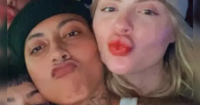 Imagem ilustrativa da notícia Vídeo: Luísa Sonza é flagrada aos beijos com mulher em festa
