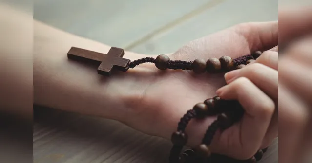Imagem ilustrativa da notícia Helder sanciona lei que dá acesso a religiosos em hospitais
