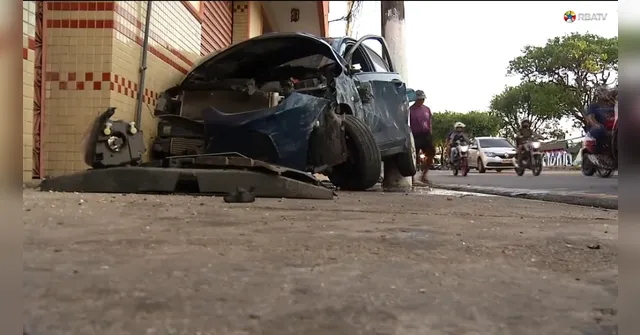 Imagem ilustrativa da notícia Grave acidente de carro deixa mulher ferida em Belém
