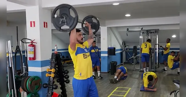 Imagem ilustrativa da notícia Paysandu inicia pré-temporada on-line visando 2024
