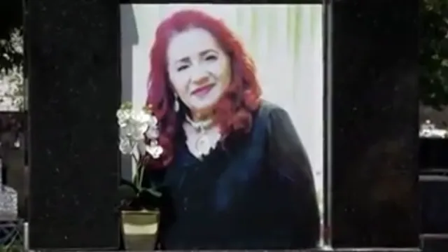 Imagem ilustrativa da notícia Vídeo: Cleide Moraes recebe homenagem em cemitério