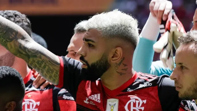 Imagem ilustrativa da notícia Veja a lista de jogadores que não devem seguir no Flamengo