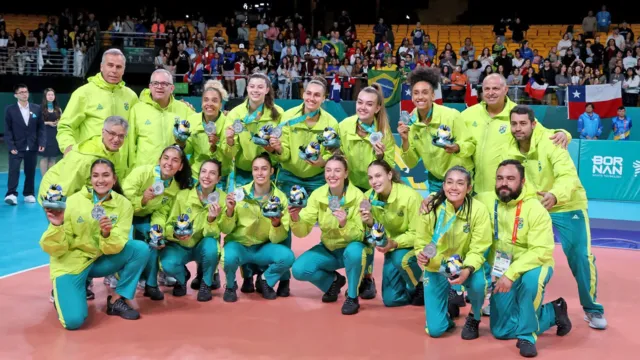 Imagem ilustrativa da notícia Vôlei feminino: Seleção Brasileira perde e fica com a prata 